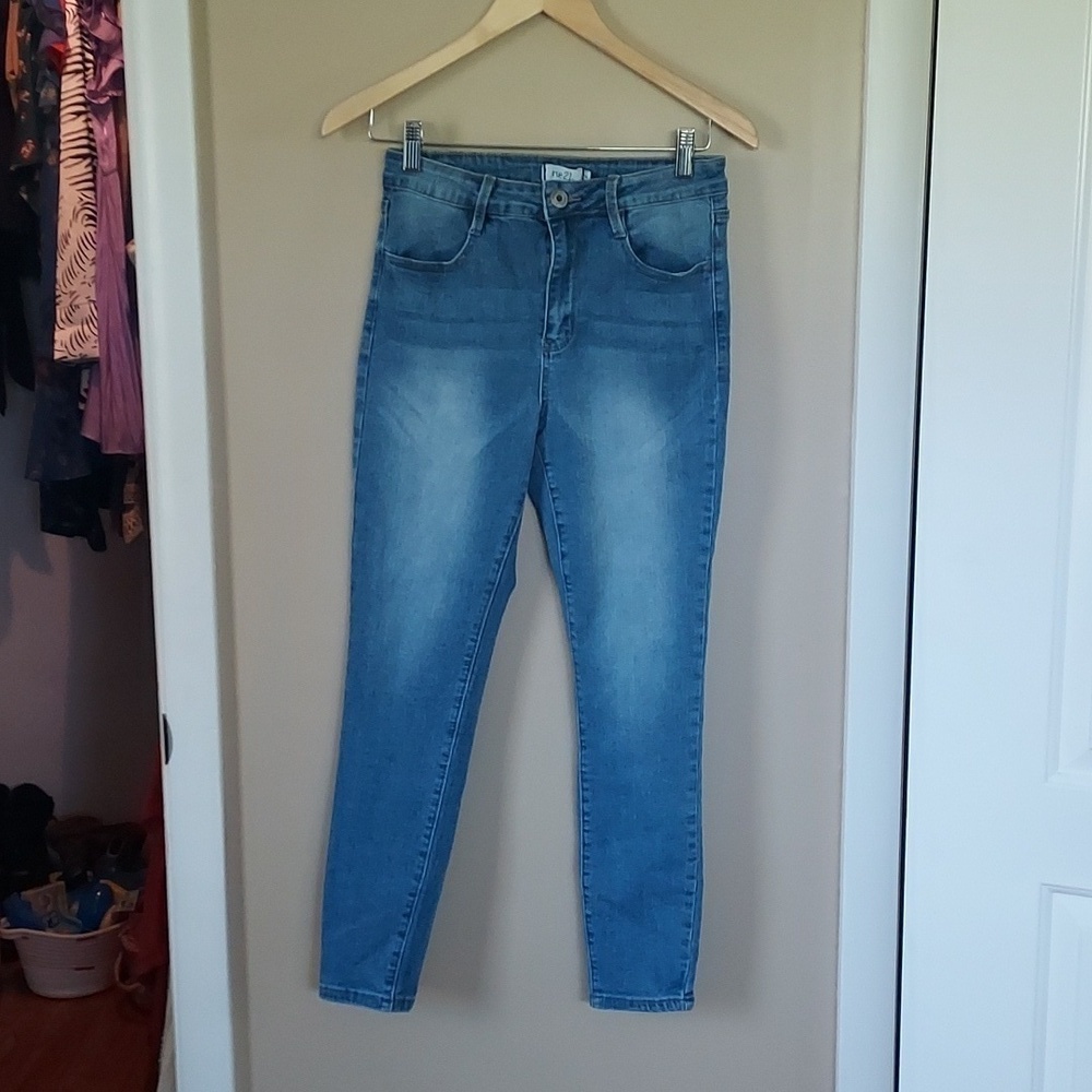 Rue 21 Skinny Light Blue White Washed Jeans - Picture 2 of 4